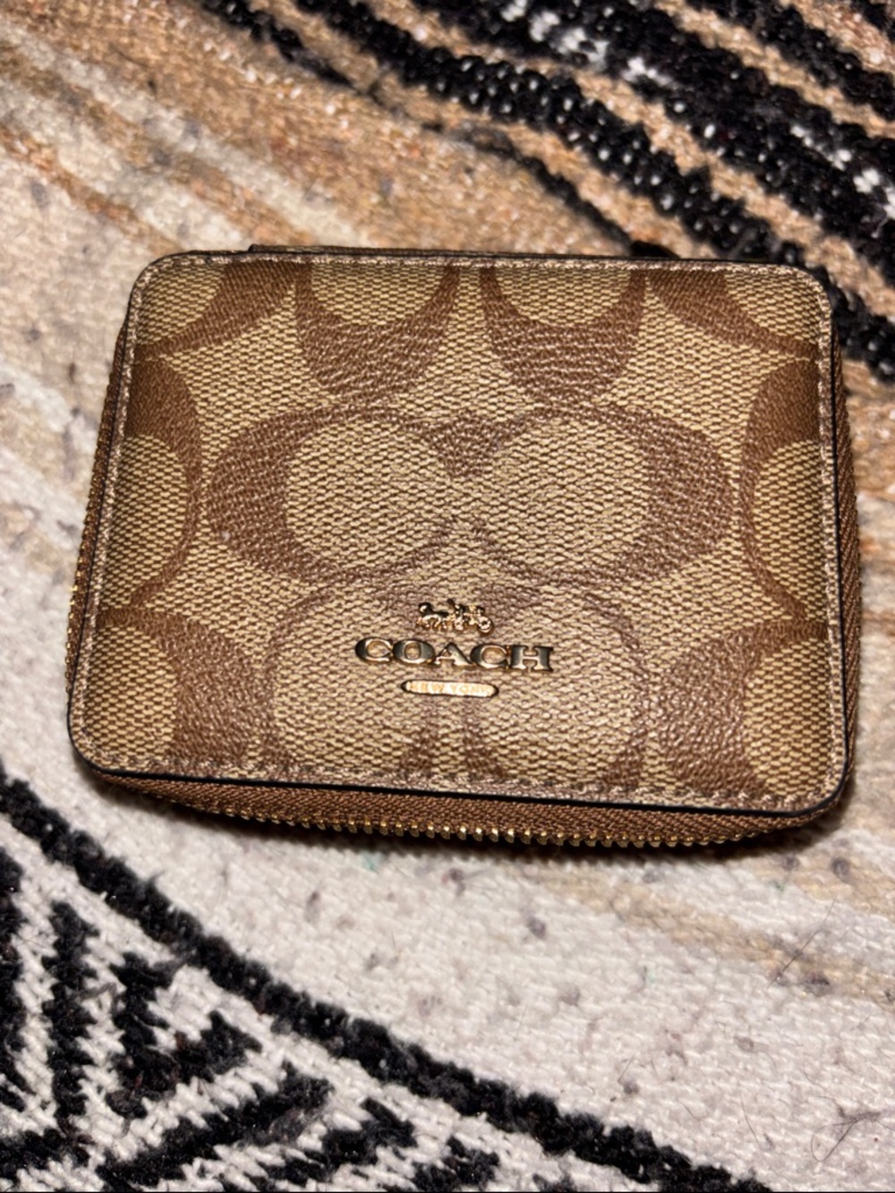 Coach signature pill box medicine  Case